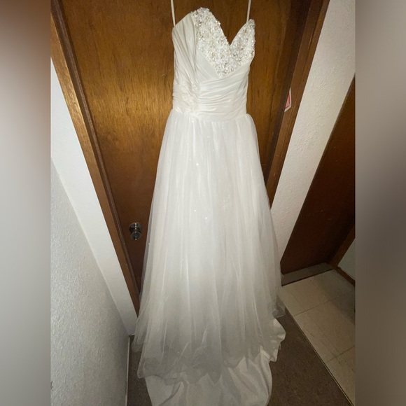 Alfred Angelo Fairytale‎ Wedding Dress. NWT!! - Picture 7 of 14